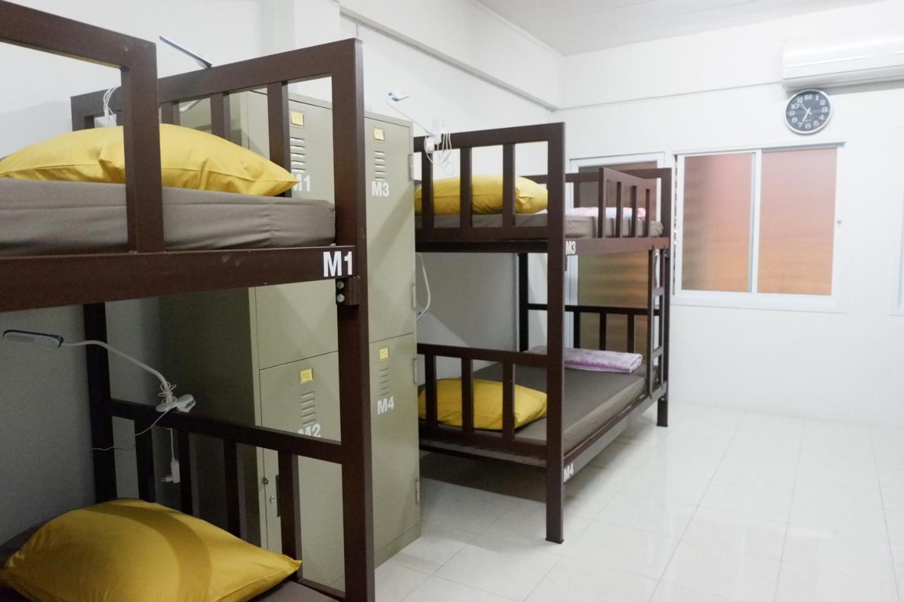 Ranong Backpacker'S Hostel (Adults Only) Dış mekan fotoğraf